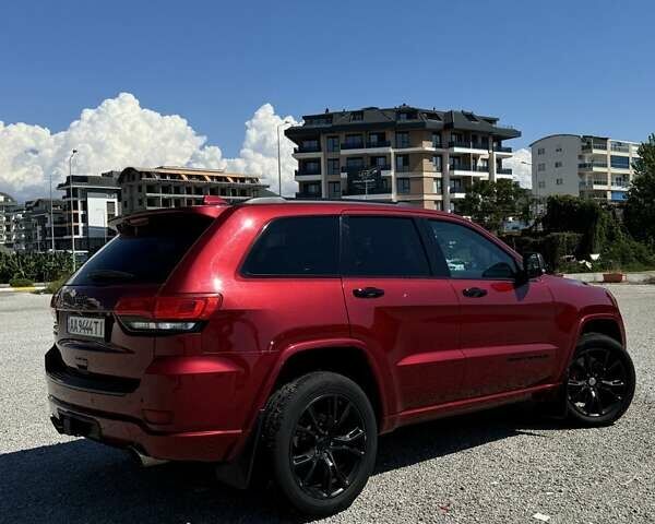 Красный Джип Гранд Чероки, объемом двигателя 2.99 л и пробегом 94 тыс. км за 25000 $, фото 9 на Automoto.ua