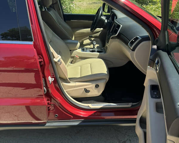 Красный Джип Гранд Чероки, объемом двигателя 3.6 л и пробегом 129 тыс. км за 26500 $, фото 10 на Automoto.ua