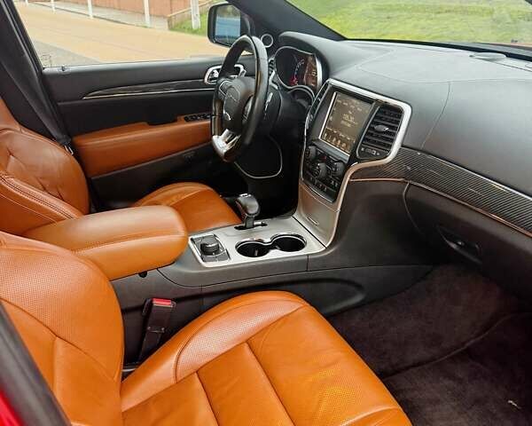 Красный Джип Гранд Чероки, объемом двигателя 6.4 л и пробегом 177 тыс. км за 31900 $, фото 18 на Automoto.ua