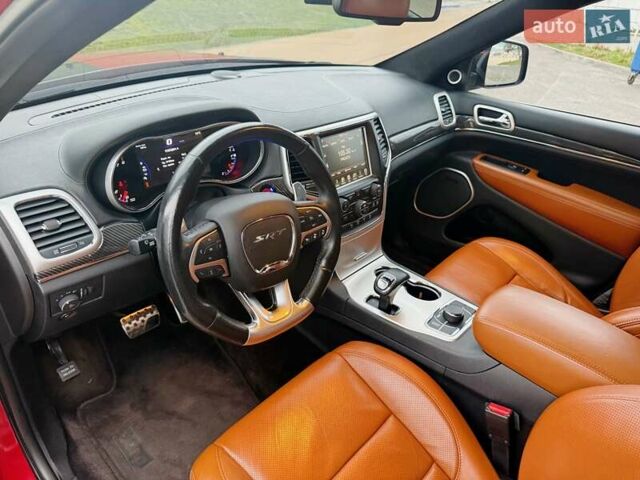 Красный Джип Гранд Чероки, объемом двигателя 6.4 л и пробегом 177 тыс. км за 31900 $, фото 17 на Automoto.ua