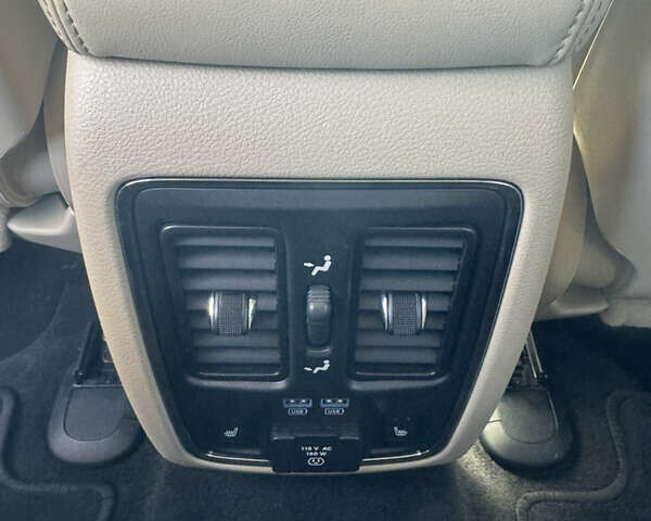 Красный Джип Гранд Чероки, объемом двигателя 3.6 л и пробегом 129 тыс. км за 26500 $, фото 18 на Automoto.ua