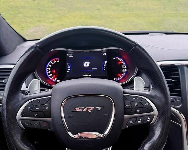 Красный Джип Гранд Чероки, объемом двигателя 6.4 л и пробегом 177 тыс. км за 31900 $, фото 24 на Automoto.ua