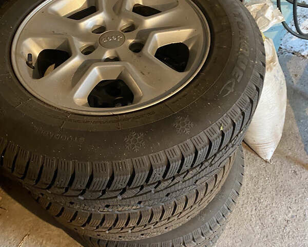 Червоний Джип Grand Cherokee, об'ємом двигуна 3.6 л та пробігом 157 тис. км за 25300 $, фото 21 на Automoto.ua