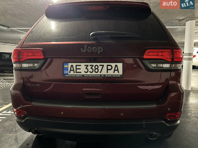 Червоний Джип Grand Cherokee, об'ємом двигуна 2.99 л та пробігом 138 тис. км за 25000 $, фото 3 на Automoto.ua