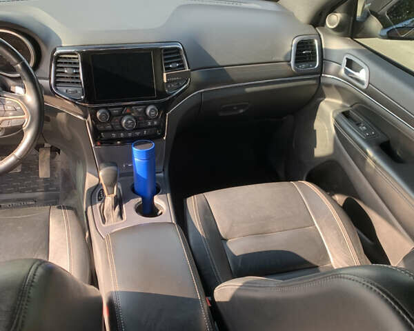 Червоний Джип Grand Cherokee, об'ємом двигуна 3.6 л та пробігом 140 тис. км за 24500 $, фото 18 на Automoto.ua