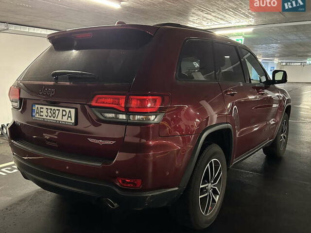 Червоний Джип Grand Cherokee, об'ємом двигуна 2.99 л та пробігом 138 тис. км за 25000 $, фото 4 на Automoto.ua