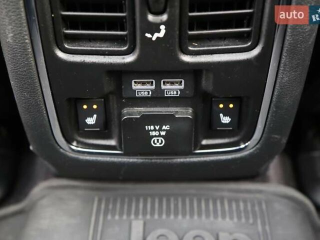 Червоний Джип Grand Cherokee, об'ємом двигуна 3.6 л та пробігом 55 тис. км за 28700 $, фото 24 на Automoto.ua