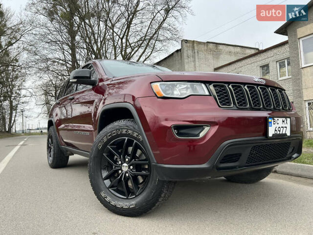 Червоний Джип Grand Cherokee, об'ємом двигуна 3.6 л та пробігом 160 тис. км за 25000 $, фото 28 на Automoto.ua