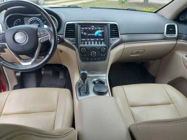 Красный Джип Гранд Чероки, объемом двигателя 3 л и пробегом 177 тыс. км за 28500 $, фото 4 на Automoto.ua