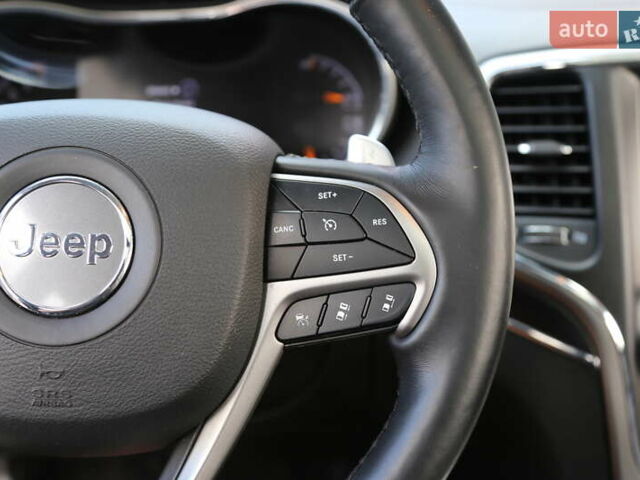 Червоний Джип Grand Cherokee, об'ємом двигуна 3.6 л та пробігом 55 тис. км за 28700 $, фото 17 на Automoto.ua