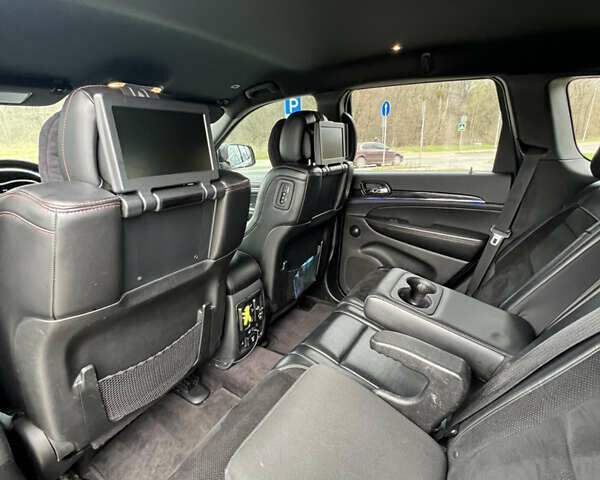 Червоний Джип Grand Cherokee, об'ємом двигуна 3.6 л та пробігом 160 тис. км за 25000 $, фото 15 на Automoto.ua