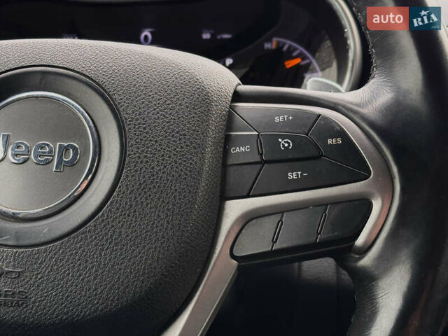 Красный Джип Гранд Чероки, объемом двигателя 3.6 л и пробегом 74 тыс. км за 23500 $, фото 22 на Automoto.ua