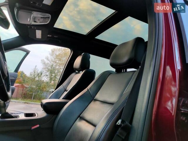 Красный Джип Гранд Чероки, объемом двигателя 3.6 л и пробегом 118 тыс. км за 18900 $, фото 1 на Automoto.ua