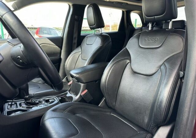 Красный Джип Гранд Чероки, объемом двигателя 2.4 л и пробегом 99 тыс. км за 19800 $, фото 19 на Automoto.ua