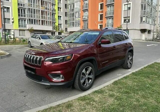 Красный Джип Гранд Чероки, объемом двигателя 2.4 л и пробегом 99 тыс. км за 19800 $, фото 3 на Automoto.ua