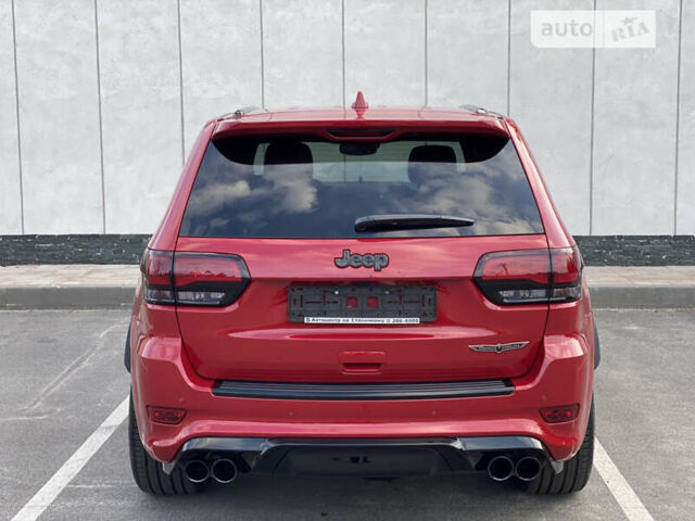 Красный Джип Гранд Чероки, объемом двигателя 6.2 л и пробегом 5 тыс. км за 99999 $, фото 5 на Automoto.ua