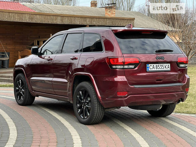 Червоний Джип Grand Cherokee, об'ємом двигуна 3.6 л та пробігом 27 тис. км за 29900 $, фото 4 на Automoto.ua