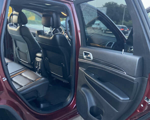 Красный Джип Гранд Чероки, объемом двигателя 3.6 л и пробегом 48 тыс. км за 21500 $, фото 26 на Automoto.ua