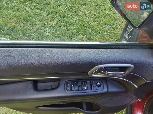 Красный Джип Гранд Чероки, объемом двигателя 3.6 л и пробегом 115 тыс. км за 27500 $, фото 18 на Automoto.ua