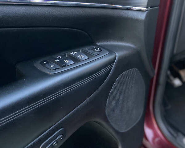 Красный Джип Гранд Чероки, объемом двигателя 3.6 л и пробегом 48 тыс. км за 21500 $, фото 23 на Automoto.ua