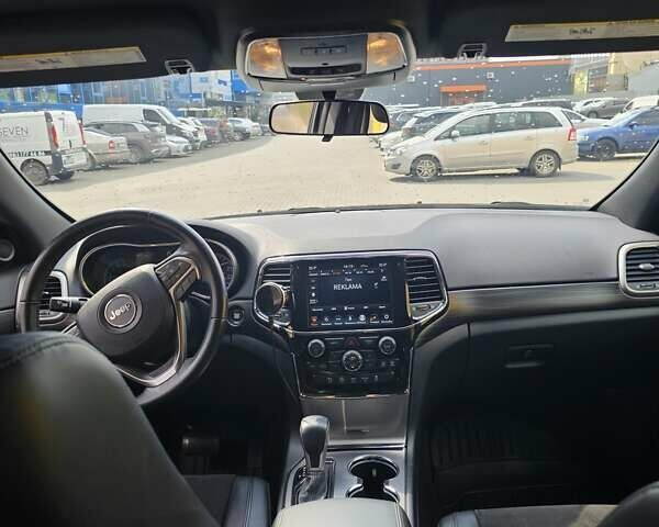 Джип Гранд Чероки 2021 в Хмельницком на Automoto.ua Красный Джип Гранд Чероки, объемом двигателя 3.6 л и пробегом 36 тыс. км за 27900 $, фото 25 на Automoto.ua
