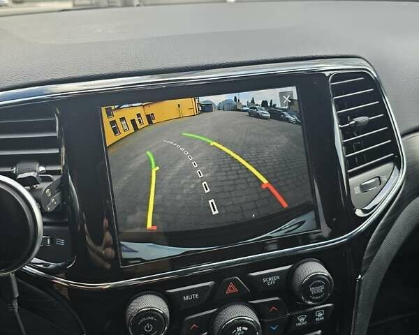Джип Гранд Чероки 2021 в Хмельницком на Automoto.ua Красный Джип Гранд Чероки, объемом двигателя 3.6 л и пробегом 36 тыс. км за 27900 $, фото 31 на Automoto.ua