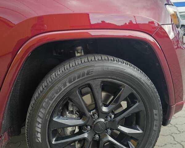 Джип Гранд Чероки 2021 в Хмельницком на Automoto.ua Красный Джип Гранд Чероки, объемом двигателя 3.6 л и пробегом 36 тыс. км за 27900 $, фото 15 на Automoto.ua