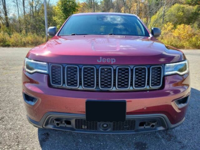 Красный Джип Гранд Чероки, объемом двигателя 5.7 л и пробегом 25 тыс. км за 5200 $, фото 1 на Automoto.ua