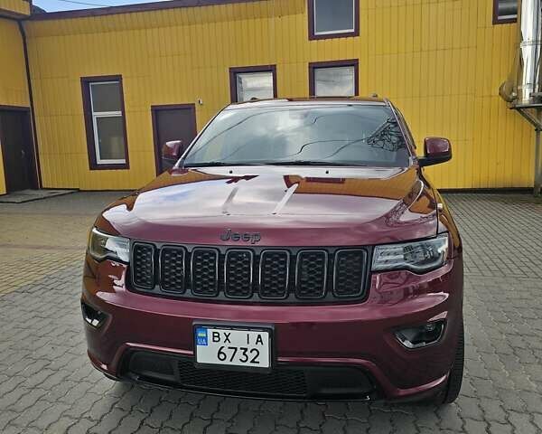 Джип Гранд Чероки 2021 в Хмельницком на Automoto.ua Красный Джип Гранд Чероки, объемом двигателя 3.6 л и пробегом 36 тыс. км за 27900 $, фото 10 на Automoto.ua