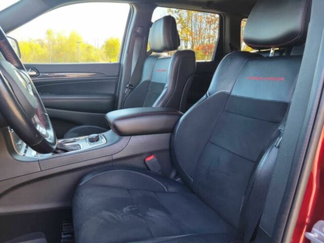 Красный Джип Гранд Чероки, объемом двигателя 5.7 л и пробегом 25 тыс. км за 5200 $, фото 9 на Automoto.ua