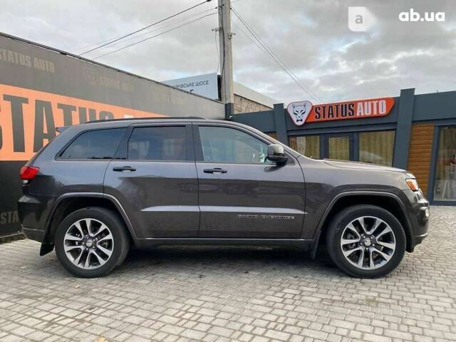 Джип Grand Cherokee, об'ємом двигуна 0 л та пробігом 48 тис. км за 35000 $, фото 4 на Automoto.ua