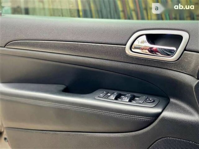 Джип Гранд Чероки, объемом двигателя 0 л и пробегом 156 тыс. км за 25000 $, фото 19 на Automoto.ua