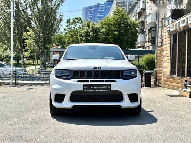 Джип Гранд Чероки, объемом двигателя 6.2 л и пробегом 30 тыс. км за 89900 $, фото 6 на Automoto.ua