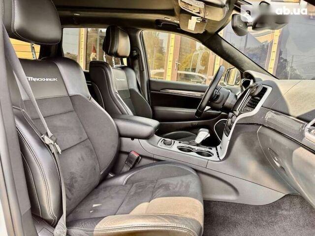 Джип Гранд Чероки, объемом двигателя 6.2 л и пробегом 30 тыс. км за 89900 $, фото 19 на Automoto.ua