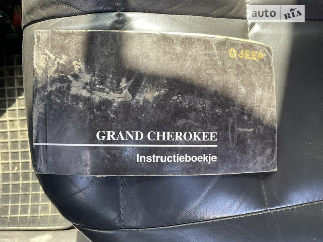 Джип Grand Cherokee, об'ємом двигуна 5.2 л та пробігом 411 тис. км за 5000 $, фото 7 на Automoto.ua