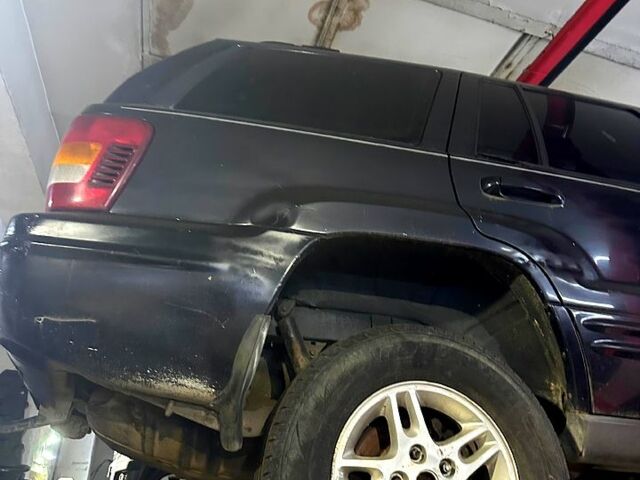 Джип Grand Cherokee, об'ємом двигуна 2.7 л та пробігом 300 тис. км за 3900 $, фото 3 на Automoto.ua