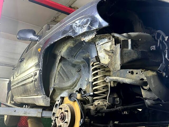 Джип Grand Cherokee, об'ємом двигуна 2.7 л та пробігом 300 тис. км за 3900 $, фото 5 на Automoto.ua