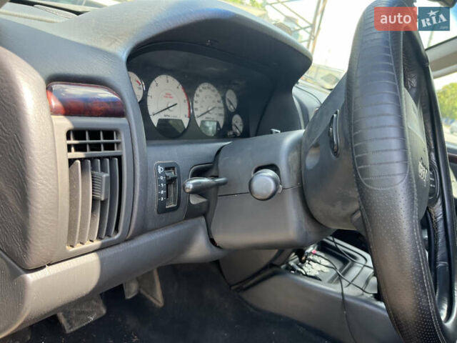 Джип Гранд Чероки, объемом двигателя 2.69 л и пробегом 355 тыс. км за 7100 $, фото 18 на Automoto.ua