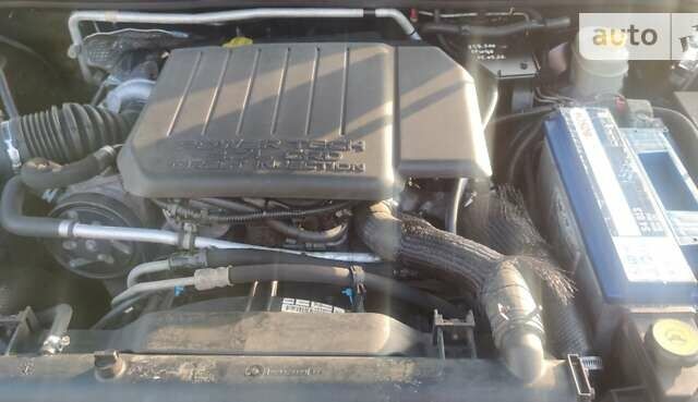 Джип Grand Cherokee, об'ємом двигуна 2.69 л та пробігом 272 тис. км за 8500 $, фото 3 на Automoto.ua