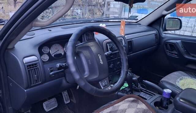 Джип Гранд Чероки 2002 в Славянске на Automoto.ua Джип Гранд Чероки, объемом двигателя 2.69 л и пробегом 390 тыс. км за 4000 $, фото 4 на Automoto.ua