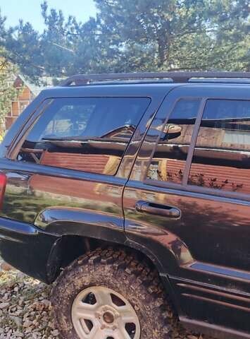 Джип Гранд Чероки 2003 в Буковеле на Automoto.ua Джип Гранд Чероки, объемом двигателя 2.69 л и пробегом 247 тыс. км за 7500 $, фото 7 на Automoto.ua