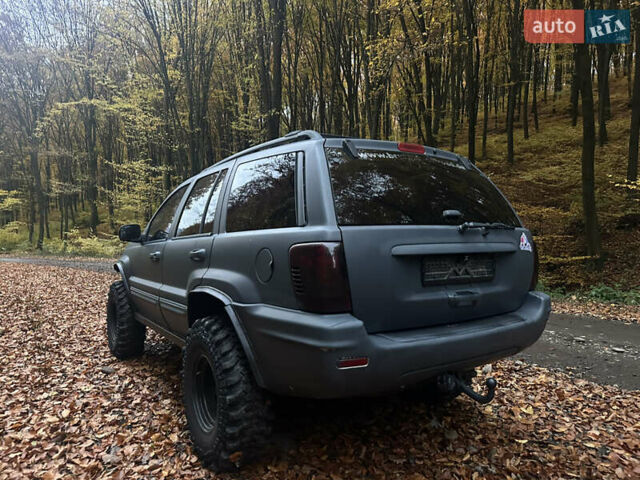 Джип Гранд Чероки, объемом двигателя 2.69 л и пробегом 220 тыс. км за 10000 $, фото 6 на Automoto.ua