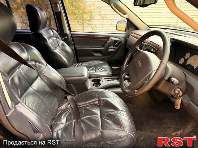 Джип Гранд Чероки 2004 в Харькове на Automoto.ua Джип Гранд Чероки, объемом двигателя 2.7 л и пробегом 145 тыс. км за 3300 $, фото 11 на Automoto.ua