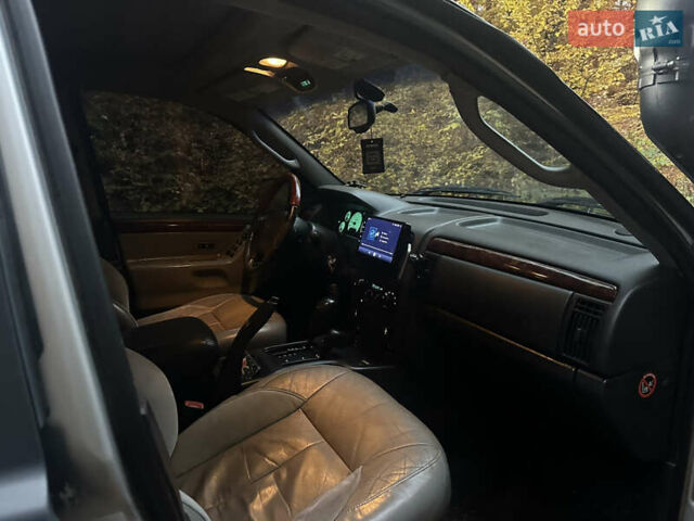 Джип Гранд Чероки, объемом двигателя 2.69 л и пробегом 220 тыс. км за 10000 $, фото 16 на Automoto.ua