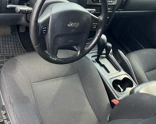 Джип Grand Cherokee, об'ємом двигуна 2.7 л та пробігом 198 тис. км за 9000 $, фото 3 на Automoto.ua