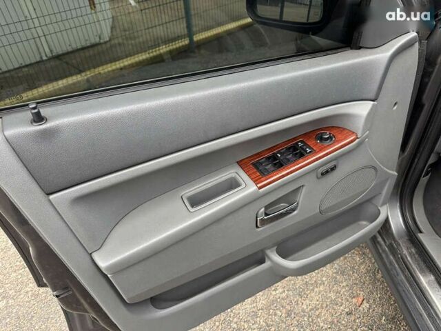 Джип Гранд Чероки, объемом двигателя 3 л и пробегом 402 тыс. км за 9990 $, фото 14 на Automoto.ua