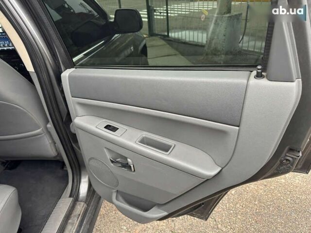 Джип Гранд Чероки, объемом двигателя 3 л и пробегом 402 тыс. км за 9990 $, фото 28 на Automoto.ua