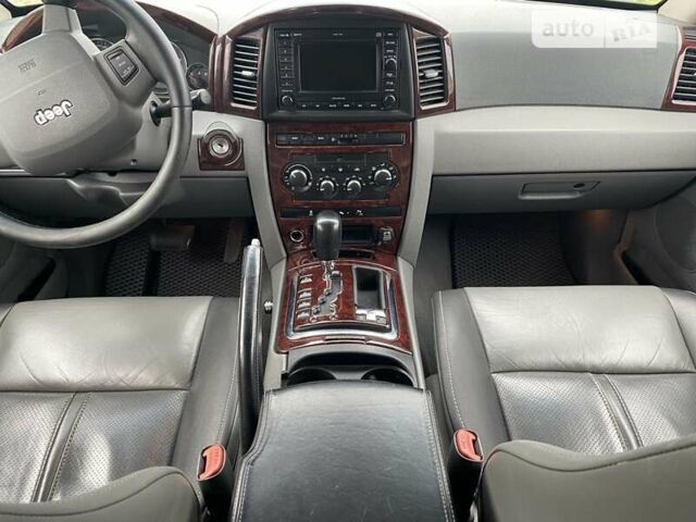 Джип Grand Cherokee, об'ємом двигуна 2.99 л та пробігом 174 тис. км за 9500 $, фото 17 на Automoto.ua