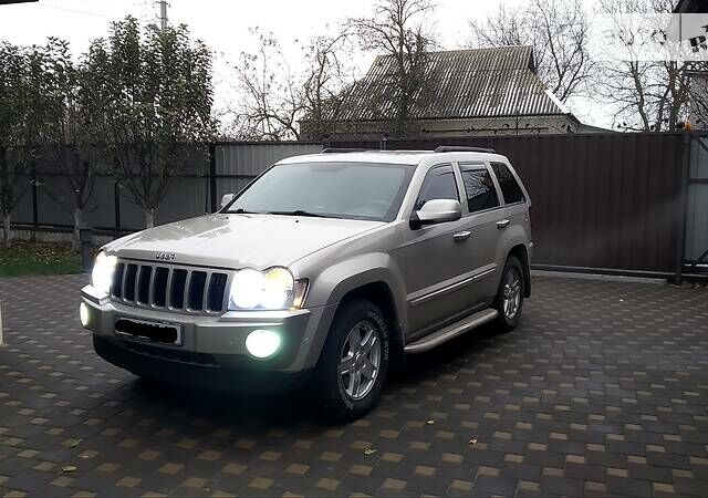 Джип Grand Cherokee, об'ємом двигуна 3.7 л та пробігом 201 тис. км за 9900 $, фото 3 на Automoto.ua