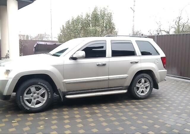 Джип Grand Cherokee, об'ємом двигуна 3.7 л та пробігом 201 тис. км за 9900 $, фото 2 на Automoto.ua